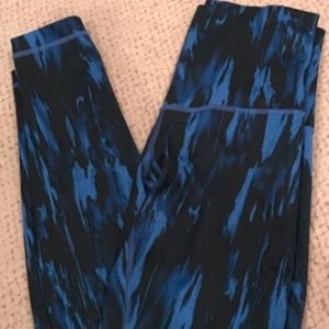 Lululemon High Times Size 6
